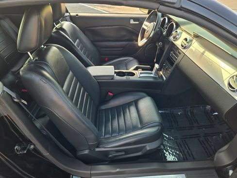 Used 2008 Ford Mustang GT Premium RWD image 7
