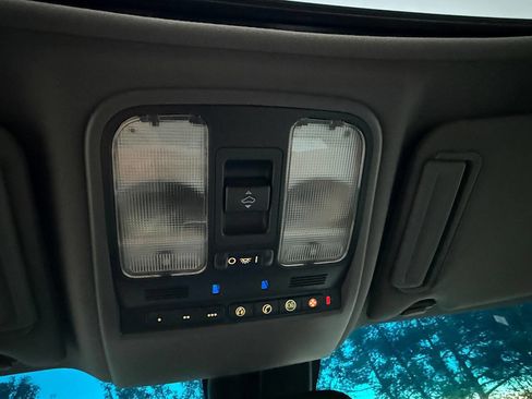 Used 2006 Acura MDX Touring image 23