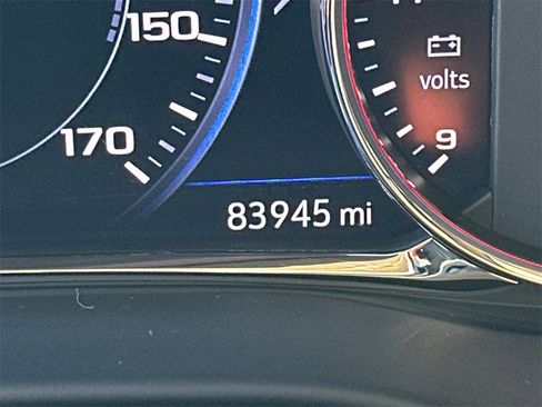 Used 2021 GMC Acadia Denali w/ LPO, Floor Liner Package image 29