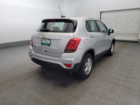 Used 2019 Chevrolet Trax LS image 9