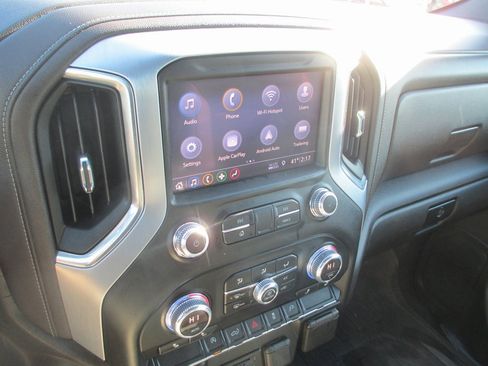 Used 2019 GMC Sierra 1500 SLT image 23
