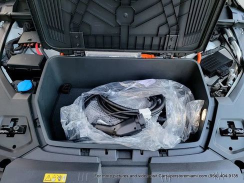 Used 2021 Audi e-tron Premium Plus w/ Premium Plus Package image 79