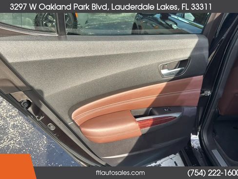 Used 2015 Acura TLX V6 FWD image 20