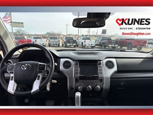 Used 2018 Toyota Tundra SR5 w/ TRD Off Road Package AWD/4WD image 36