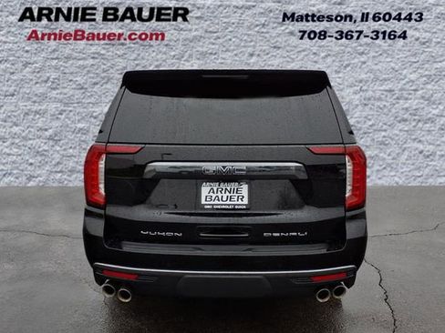 Used 2024 GMC Yukon XL Denali Ultimate AWD/4WD image 10