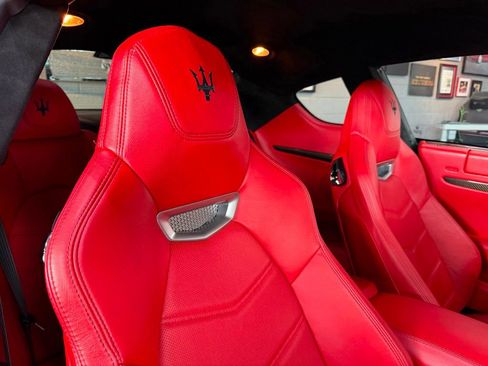 Used 2013 Maserati GranTurismo MC image 29