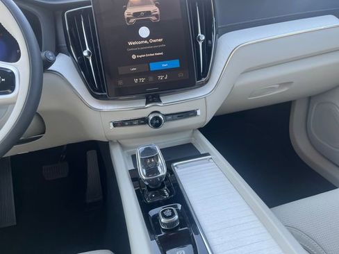 New 2026 Volvo XC60 B5 Ultra AWD/4WD image 11