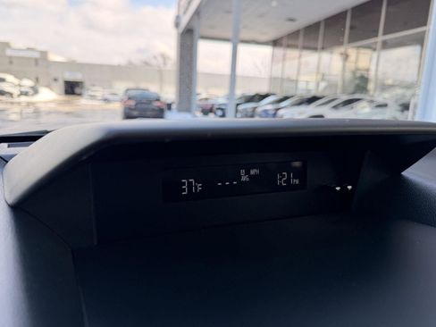 Used 2019 Subaru Forester Premium w/ All-Weather Package image 20