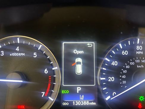 Used 2018 Lexus RX 350L AWD image 34