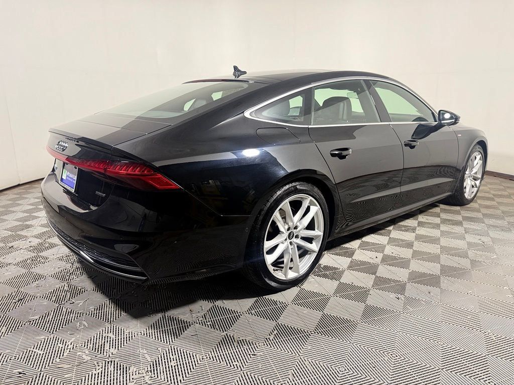 Used 2021 Audi A7 e Premium Plus w/ Interior Protection Package AWD/4WD image 7