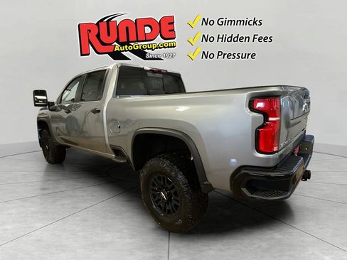 New 2026 Chevrolet Silverado 2500 ZR2 image 3