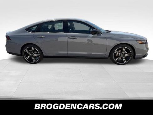 New 2026 Honda Accord SE image 2