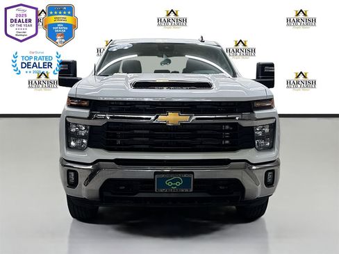 Certified 2025 Chevrolet Silverado 2500 LT w/ Convenience Package AWD/4WD image 2