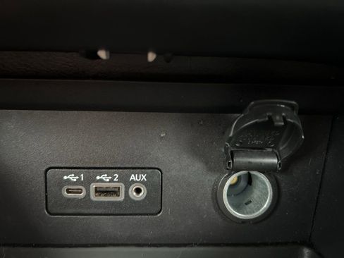 Used 2023 Nissan Sentra SV image 20