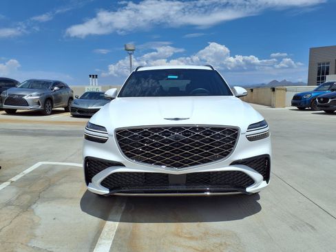 Certified 2026 Genesis GV70 3.5T Sport Prestige AWD/4WD image 2