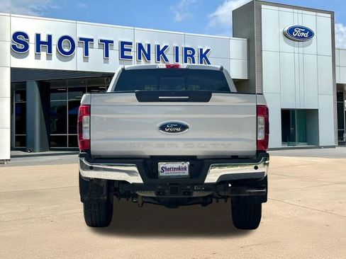 Used 2019 Ford F250 Lariat w/ Lariat Ultimate Package AWD/4WD image 8