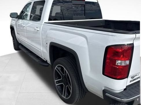Used 2018 GMC Sierra 1500 SLE w/ Black Pack AWD/4WD image 7