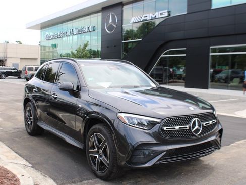 Certified 2025 Mercedes-Benz GLC 350e 4MATIC image 3