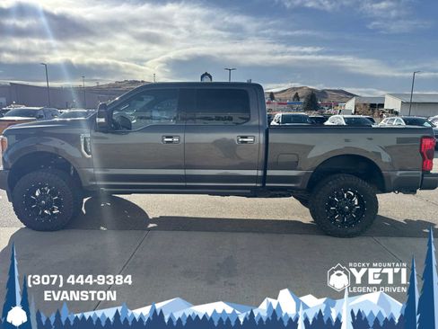 Used 2017 Ford F350 Platinum w/ Platinum Ultimate Package image 6