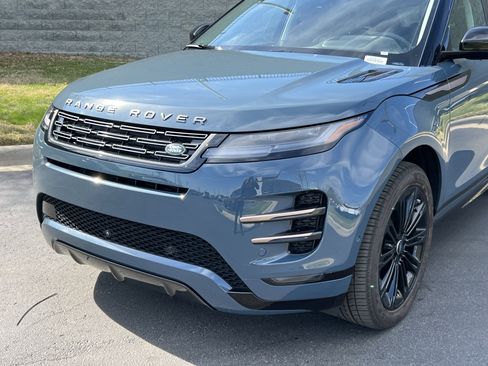 Certified 2025 Land Rover Range Rover Evoque Dynamic SE image 10