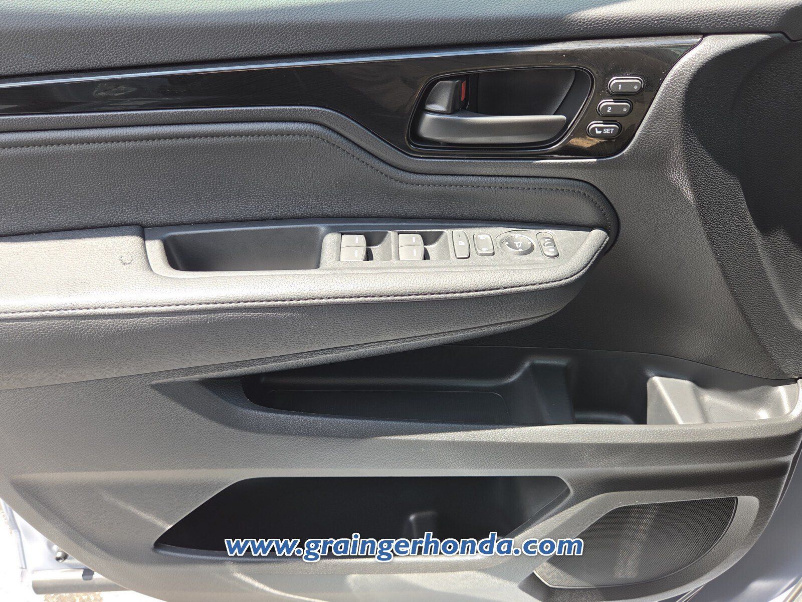 Certified 2026 Honda Odyssey Touring image 23
