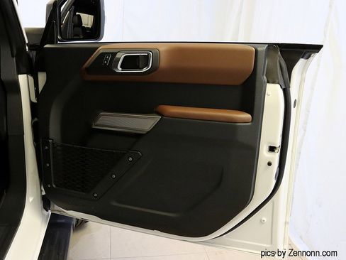 Used 2022 Ford Bronco Outer Banks image 35