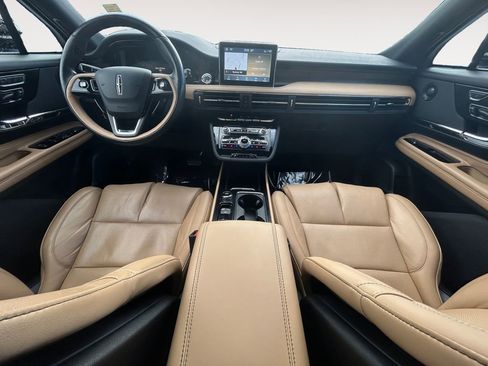 Used 2022 Lincoln Corsair Grand Touring w/ Elements Technology Bundle image 14