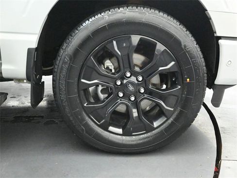 Used 2023 Ford F150 Platinum w/ Equipment Group 701A High image 30