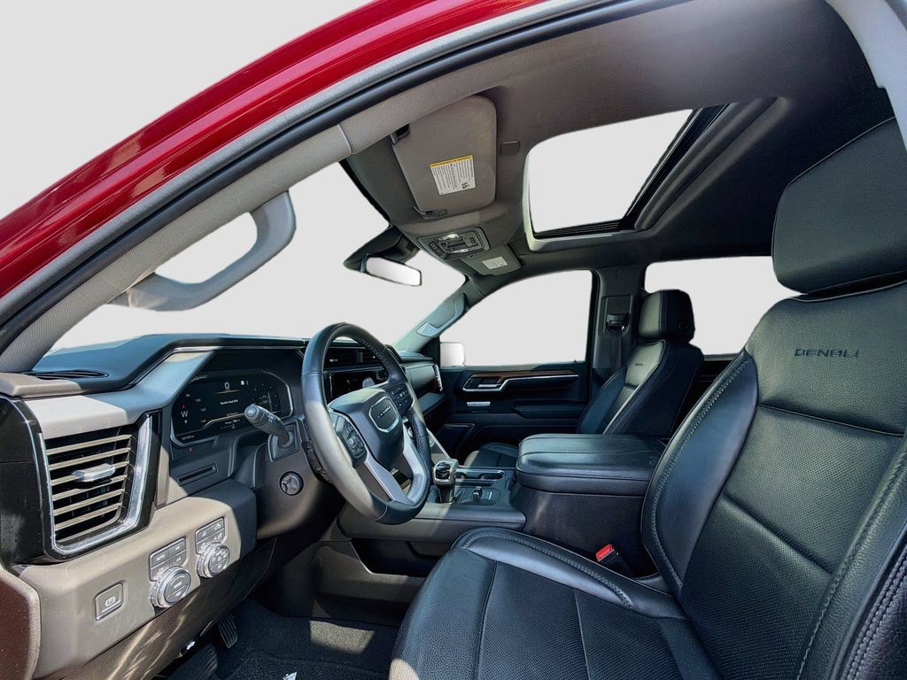 Used 2023 GMC Sierra 1500 Denali AWD/4WD image 22