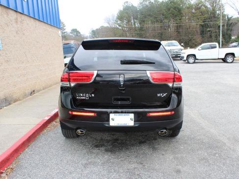 Used 2011 Lincoln MKX 2WD w/ 102A Rapid Spec Order Code image 5