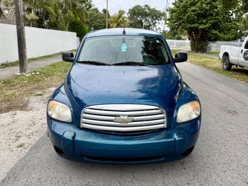 Used 2009 Chevrolet HHR LS image 4