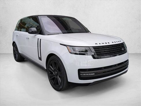 Certified 2023 Land Rover Range Rover Long Wheelbase SE image 3
