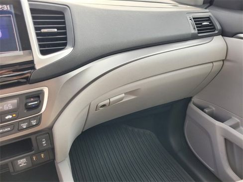 Used 2017 Honda Pilot EX-L image 28