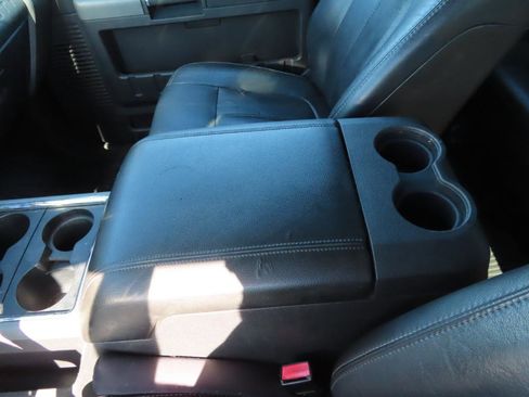 Used 2012 Ford F250 Lariat w/ Lariat Ultimate Pkg AWD/4WD image 29