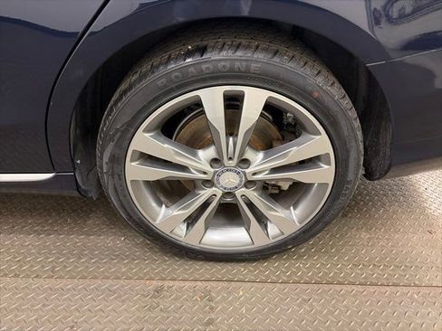 Used 2015 Mercedes-Benz C 300 4MATIC Sedan image 43