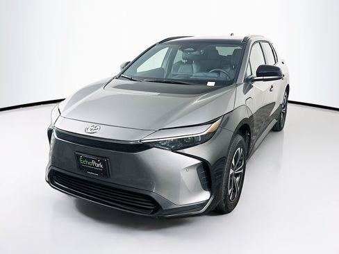 Used 2024 Toyota bZ4X AWD w/ Weather Package image 3