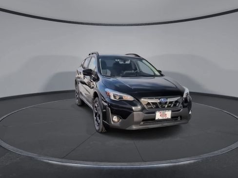 Certified 2021 Subaru Crosstrek 2.5i Limited w/ Moonroof Package 1 image 2