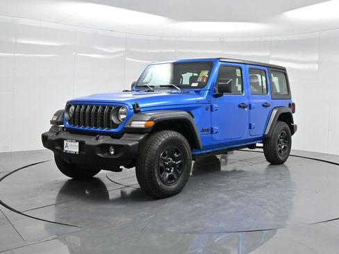 Used 2025 Jeep Wrangler Sport image 71