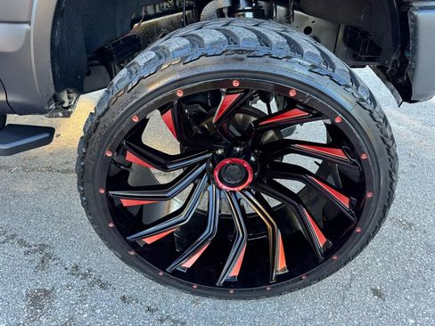 Used 2019 Ford F150 XLT w/ Equipment Group 302A Luxury image 17