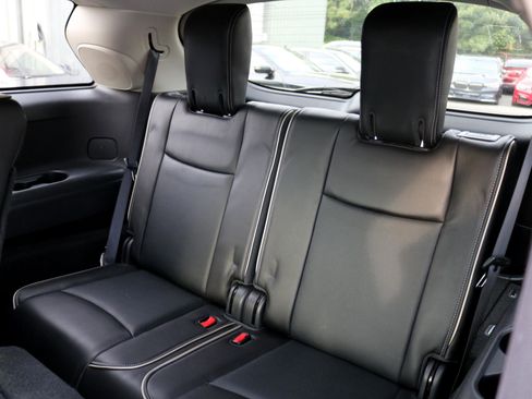 Used 2016 INFINITI QX60 Luxe image 32