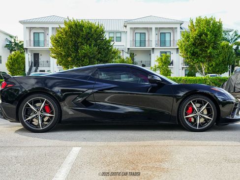 Used 2023 Chevrolet Corvette Stingray Premium Conv w/ Z51 Performance Package image 19