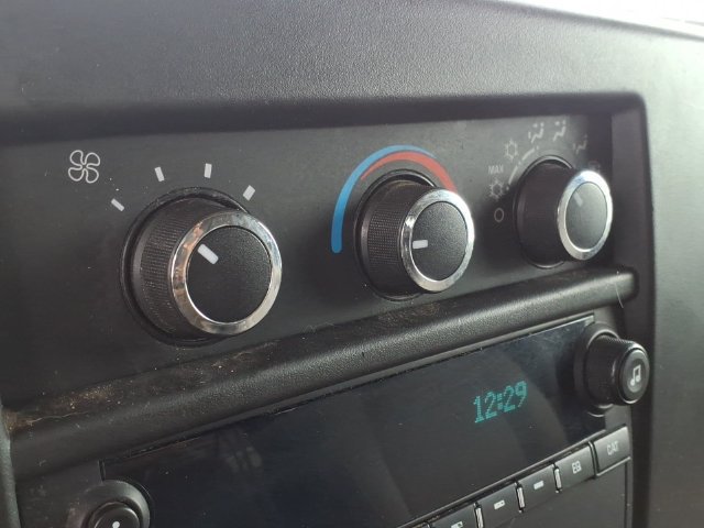 Used 2015 Chevrolet Express 3500 LT w/ LT Preferred Equipment Group RWD image 18