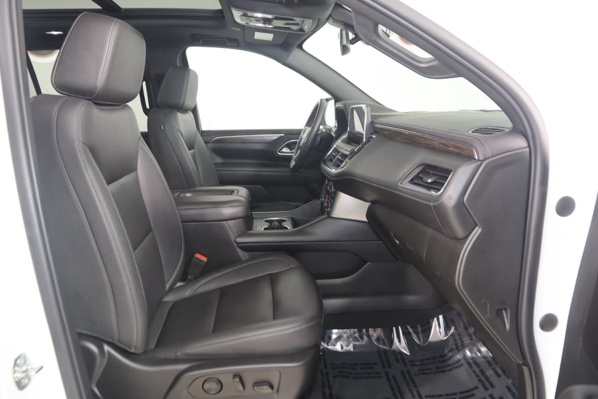Used 2022 Chevrolet Tahoe LT w/ LT Signature Plus Package AWD/4WD image 14