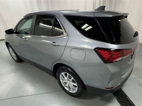 Used 2024 Chevrolet Equinox LT w/ LPO, Floor Liner Package image 6