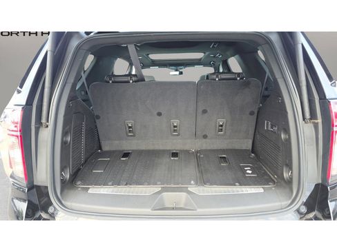 Used 2021 Chevrolet Tahoe Z71 w/ Z71 Signature Package image 20