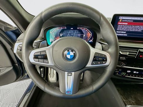Certified 2023 BMW 540i 540i w/ Executive Package image 11