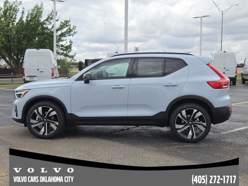 New 2026 Volvo XC40 B5 Ultra w/ Protection Package Premier AWD/4WD image 3