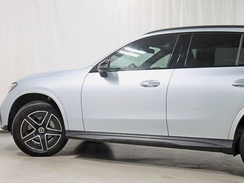 Used 2023 Mercedes-Benz GLC 300 4MATIC w/ Pinnacle Trim Package image 11