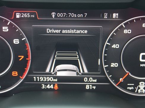 Used 2019 Audi Q7 3.0T Prestige w/ Prestige Package image 38