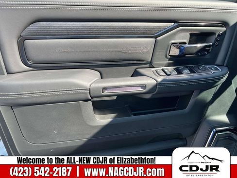 New 2024 RAM 3500 Limited image 23